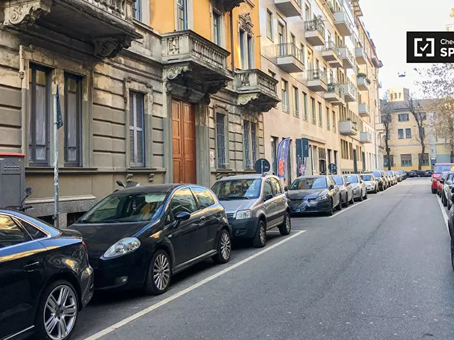 Immagine 12 di Ufficio in affitto  in Via Carroccio a Milano