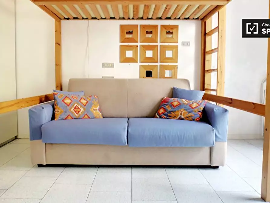 Immagine 5 di Ufficio in affitto  in Corso Genova, 20123 Milano MI, Italy a Milano