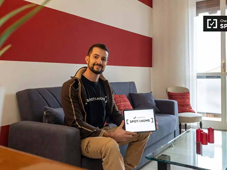 Immagine 11 di Camera condivisa in affitto  in Viale Monza a Milano