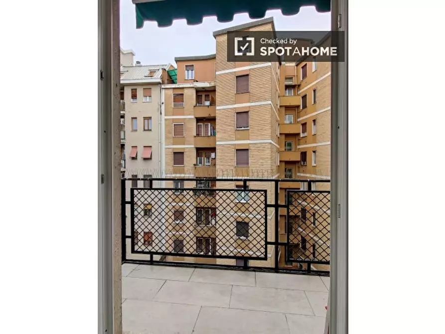 Immagine 5 di Camera condivisa in affitto  in Via Ponte di Legno a Milano