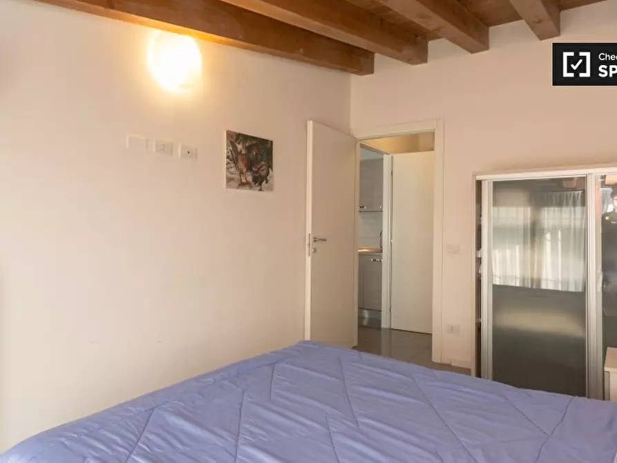 Immagine 13 di Appartamento in affitto  in Via della Chiesa Rossa a Milano