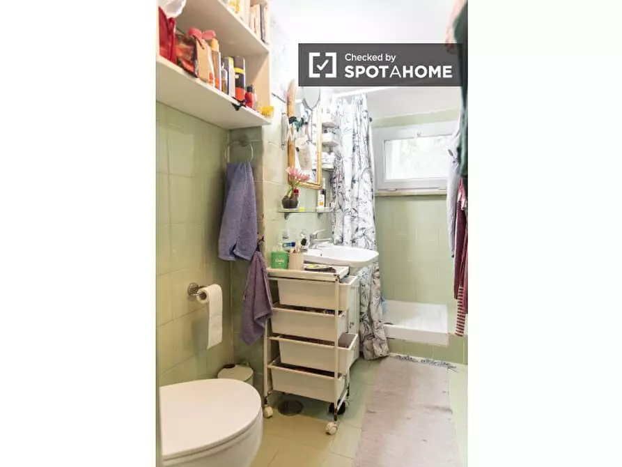 Immagine 11 di Appartamento in affitto  in Via dei Ciceri a Roma