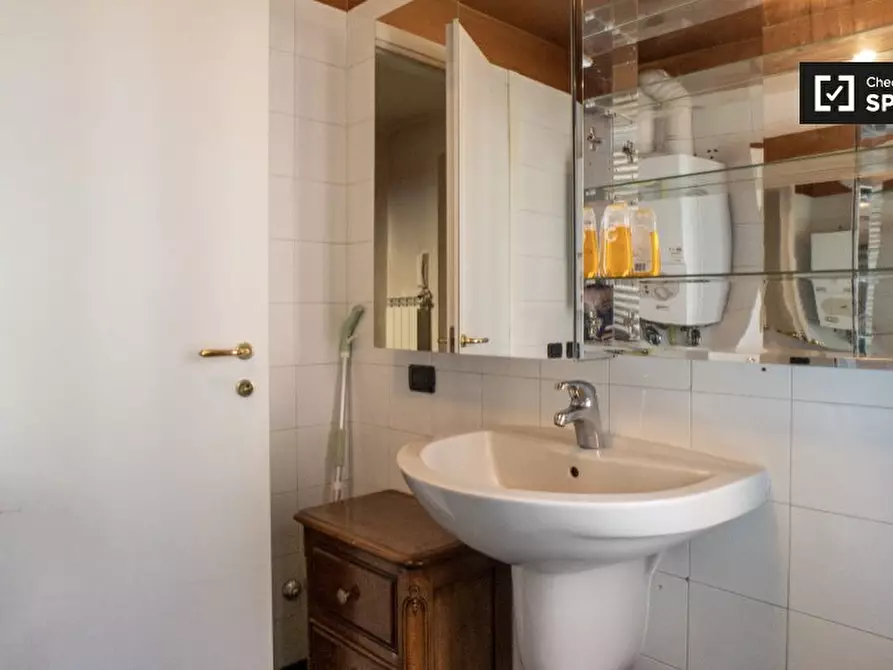 Immagine 14 di Appartamento in affitto  in Via Ascanio Sforza, 20136 Milano MI, Italy a Milano