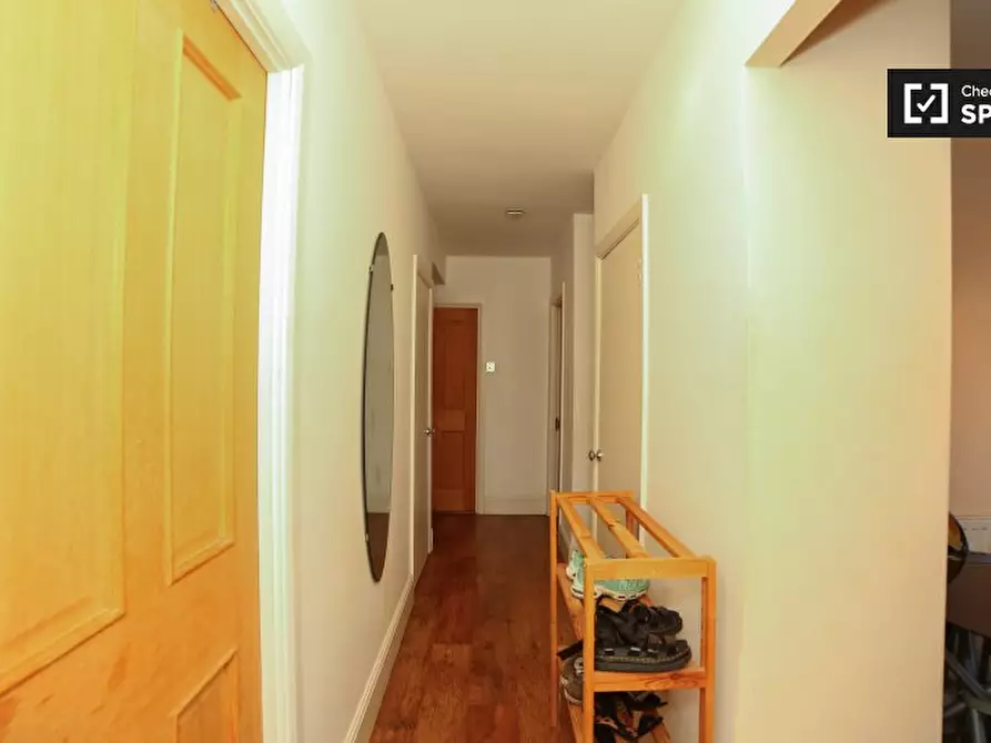 Immagine 8 di Camera condivisa in affitto  in Martindale Ave a East Ham