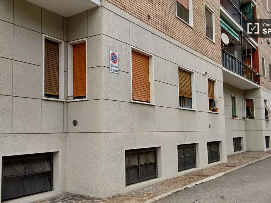 Immagine 12 di Camera condivisa in affitto  in via privata don bartolomeo grazioli a Milano