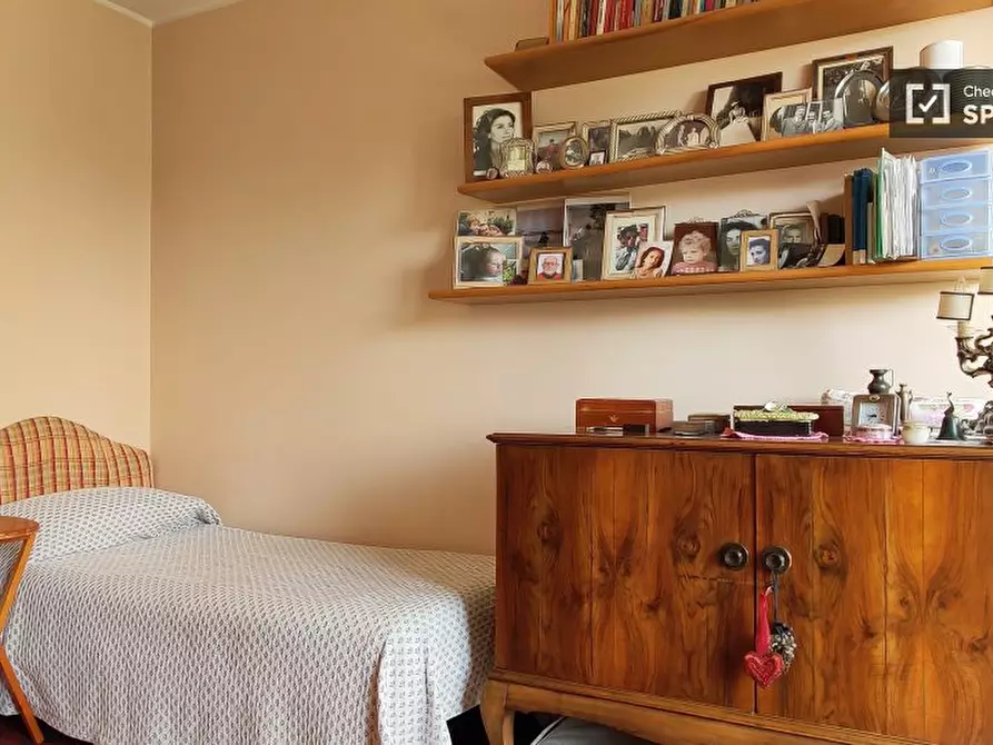 Immagine 5 di Camera condivisa in affitto  in Via Martiri Cefalonia a San Donato Milanese