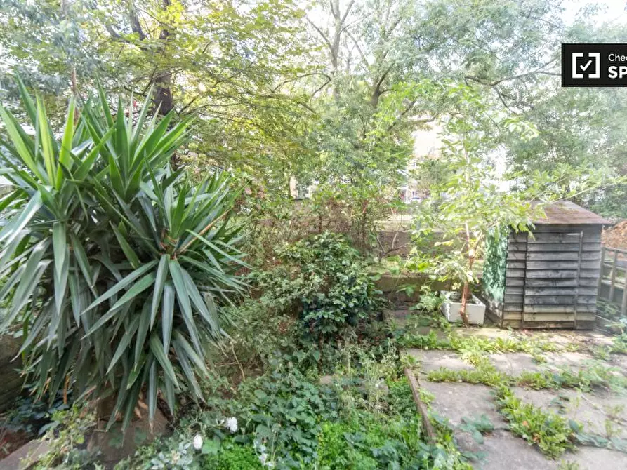 Immagine 9 di Appartamento in affitto  in Flat, Whitley House, Churchill Gardens, London SW1V 3BH, UK a 