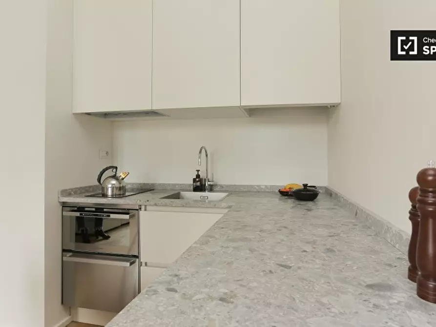 Immagine 18 di Ufficio in affitto  in Piazza S. Camillo de Lellis a Milano