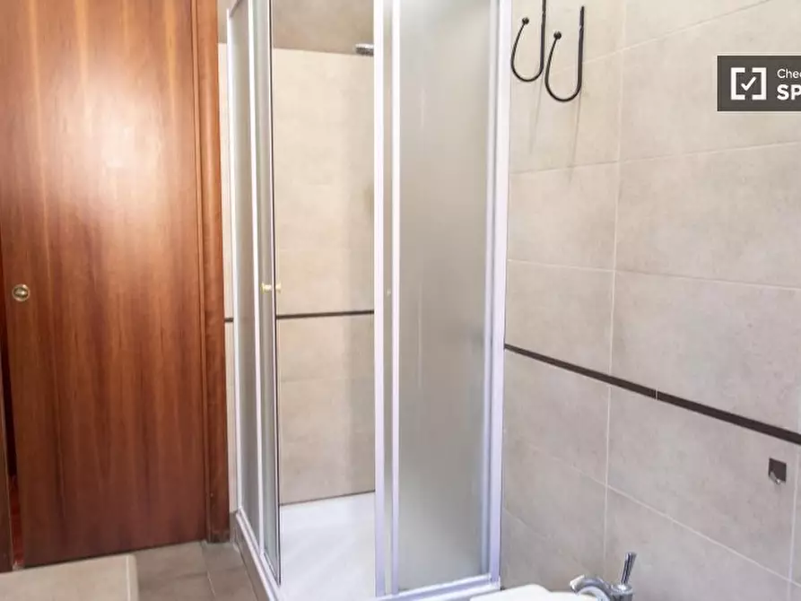 Immagine 15 di Appartamento in affitto  in Largo Magnagrecia a Roma