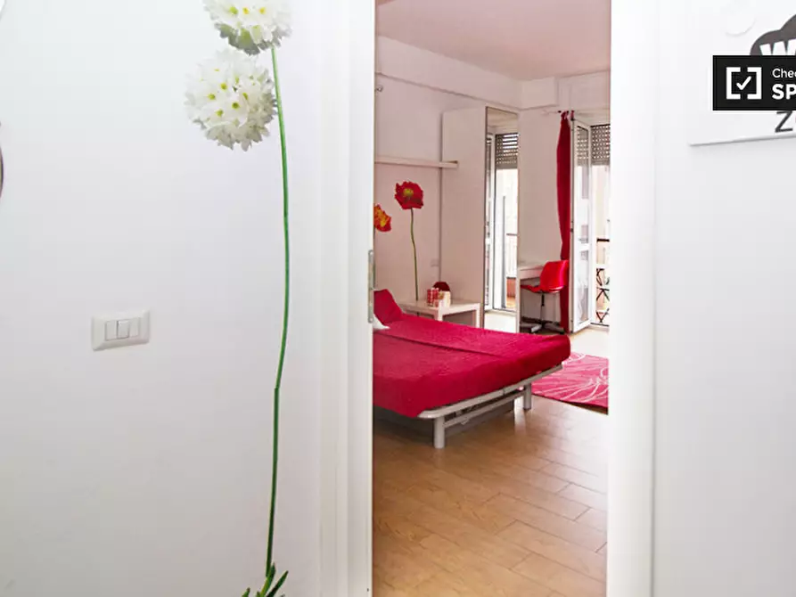 Immagine 12 di Ufficio in affitto  in Via Ravenna a Milano