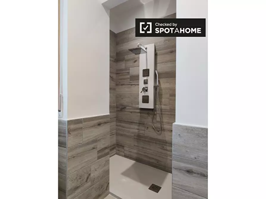 Immagine 14 di Appartamento in affitto  in Via Frà Cristoforo a Milano