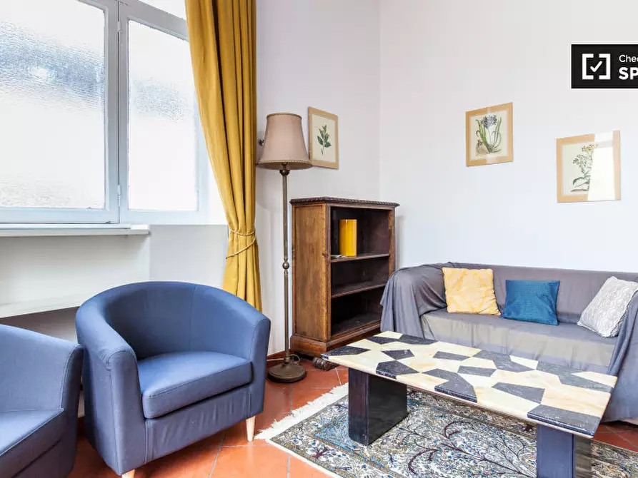 Immagine 5 di Appartamento in affitto  in Arco della Chiesa Nuova a Roma