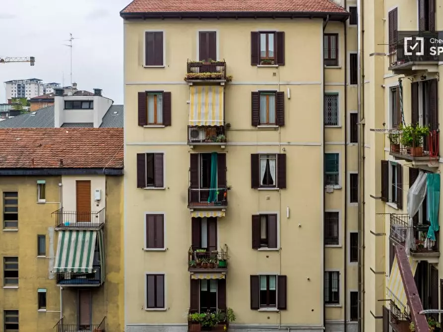 Immagine 8 di Camera condivisa in affitto  in Via Leone Tolstoi a Milano