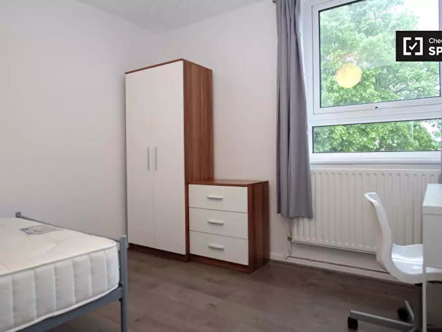 Immagine 2 di Camera condivisa in affitto  in Spey Street a Poplar