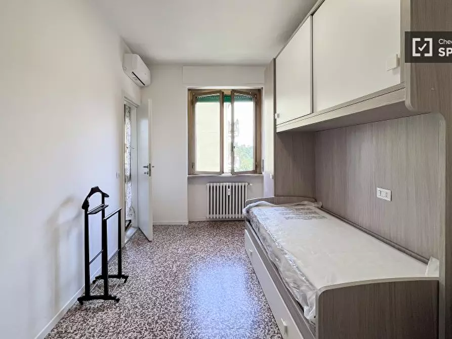 Immagine 2 di Camera condivisa in affitto  in Via Concilio Vaticano II a Milano