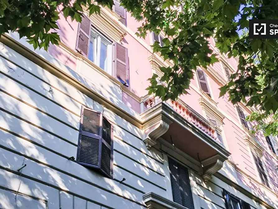 Immagine 17 di Appartamento in affitto  in Viale Regina Margherita, 217 a Roma