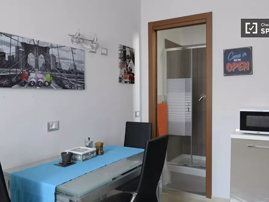 Immagine 5 di Appartamento in affitto  in via Trivulzio a Milano