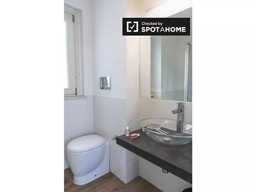 Immagine 18 di Appartamento in affitto  in Via Portuense a Roma