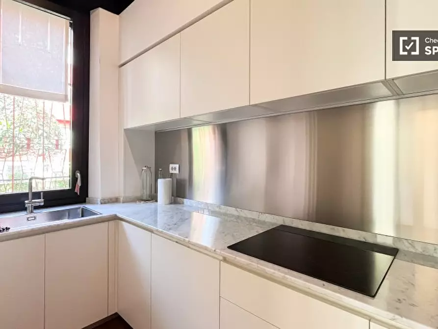Immagine 5 di Appartamento in affitto  in Via Gaetano Serrani a Milano