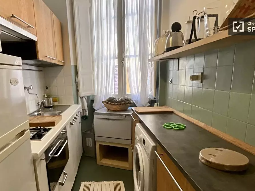 Immagine 8 di Appartamento in affitto  in Via di Sant'Andrea delle Fratte a Roma