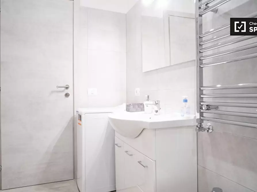 Immagine 15 di Appartamento in affitto  in Via Petrarca a Roma