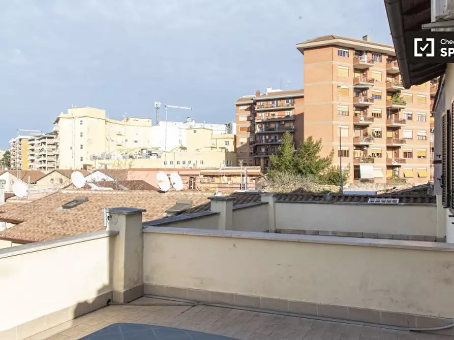 Immagine 6 di Camera condivisa in affitto  in Via dei Sulpici a Roma