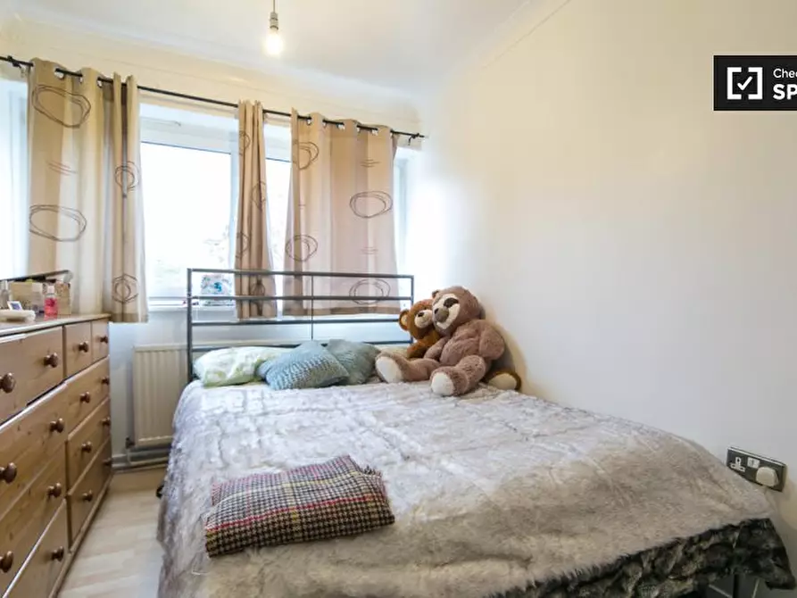 Immagine 15 di Camera condivisa in affitto  in Horton House, Field Rd, Hammersmith, London W 8HW, UK a Hammersmith