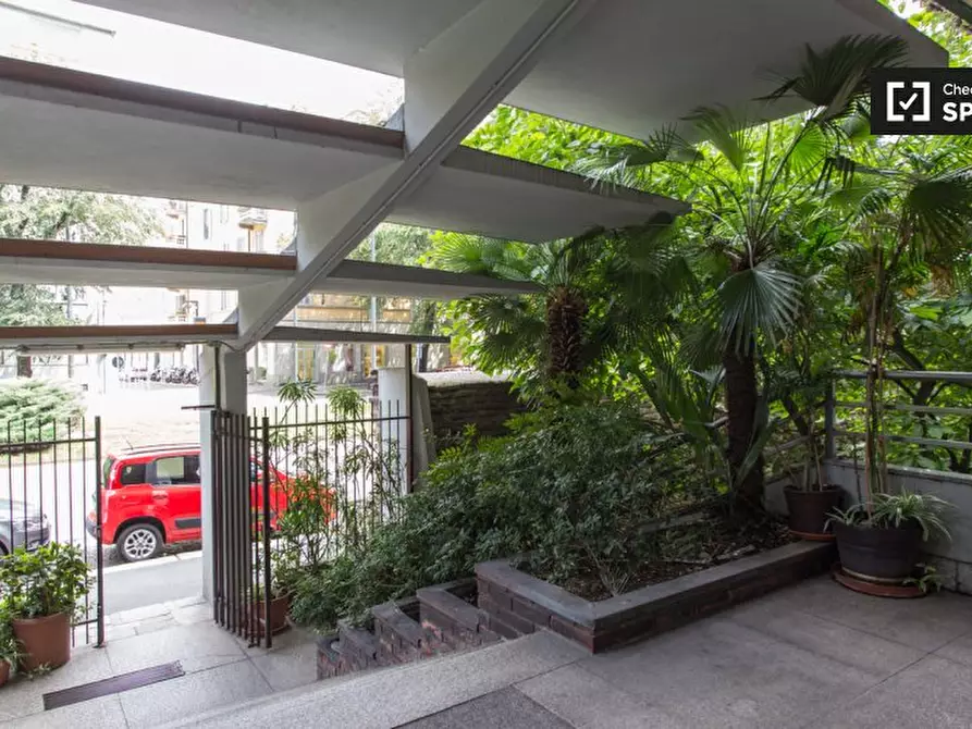 Immagine 14 di Appartamento in affitto  in Viale Beatrice d'Este a Milano