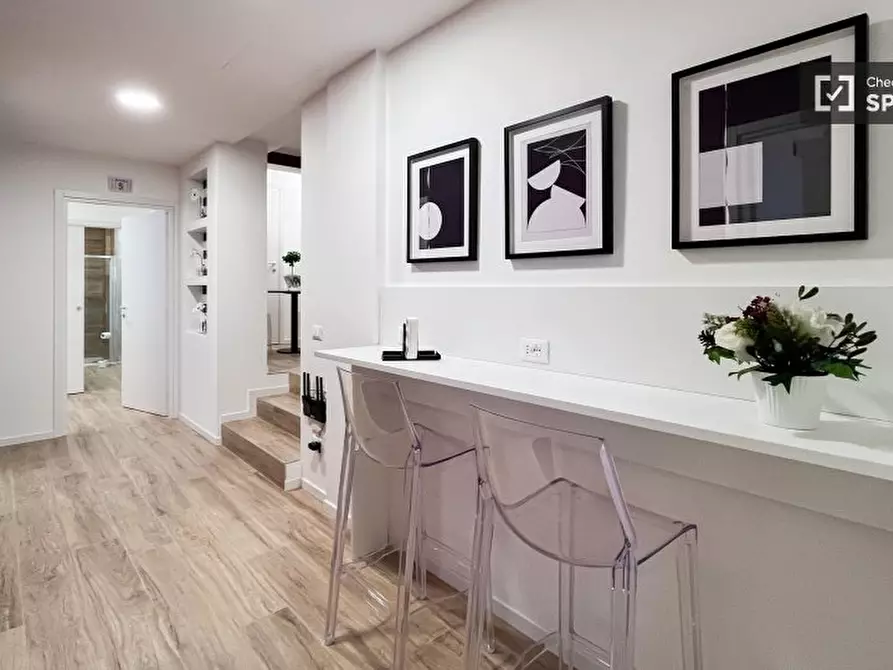 Immagine 10 di Camera condivisa in affitto  in Via Disciplini a Milano