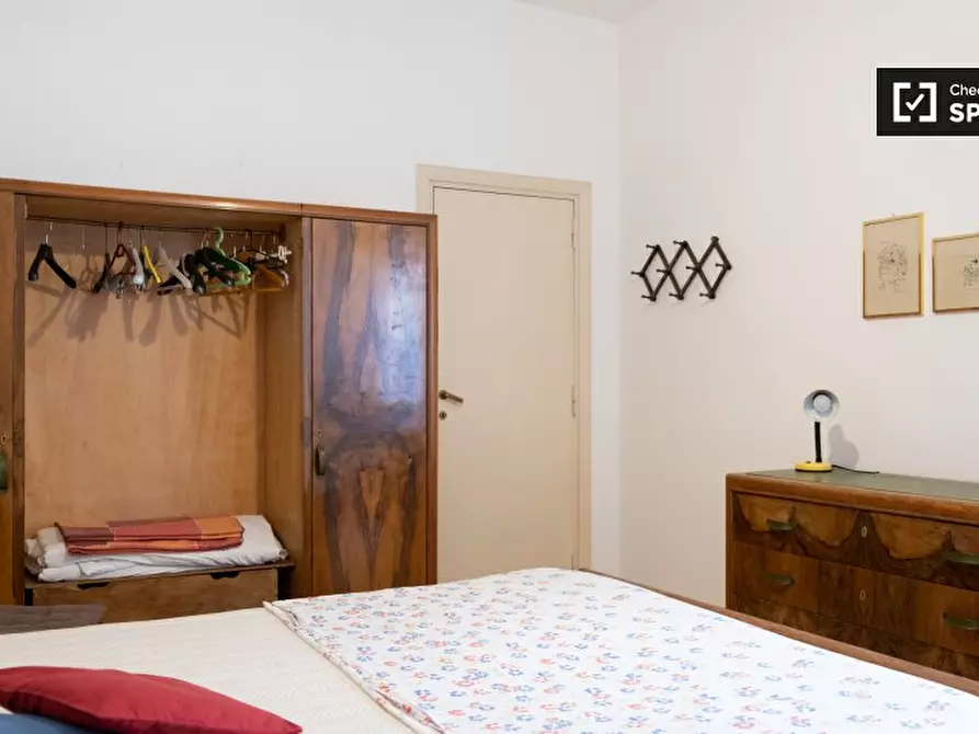Immagine 3 di Camera condivisa in affitto  in Via Gabriello Chiabrera a Roma