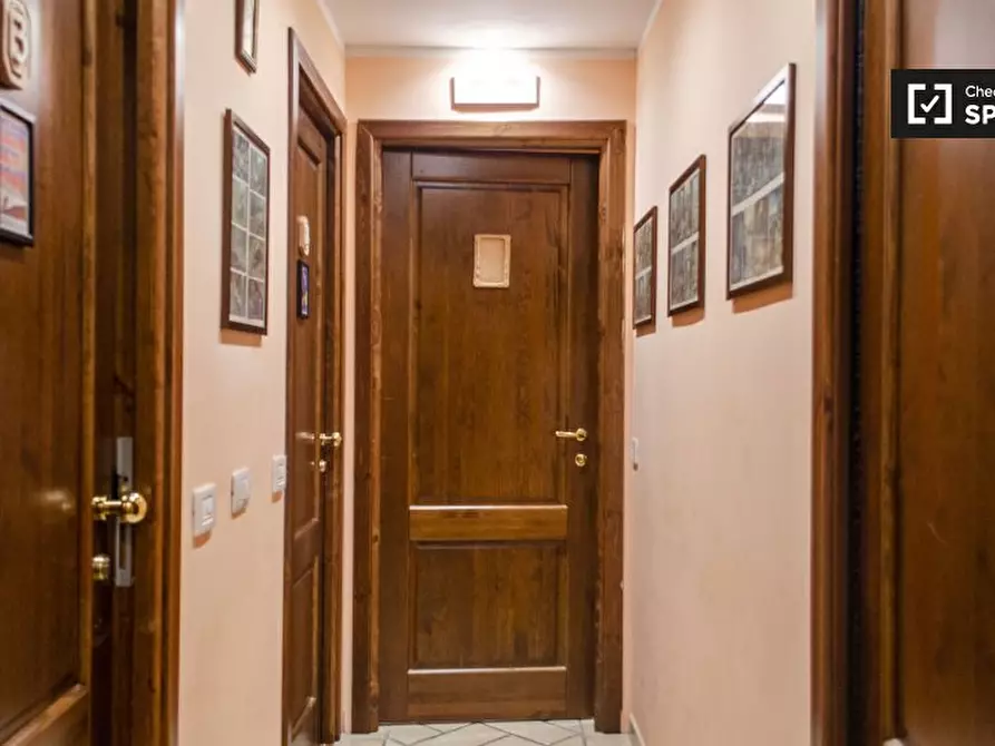Immagine 19 di Camera condivisa in affitto  in Via Cincinnato, 00175 Roma RM, Italy a Roma