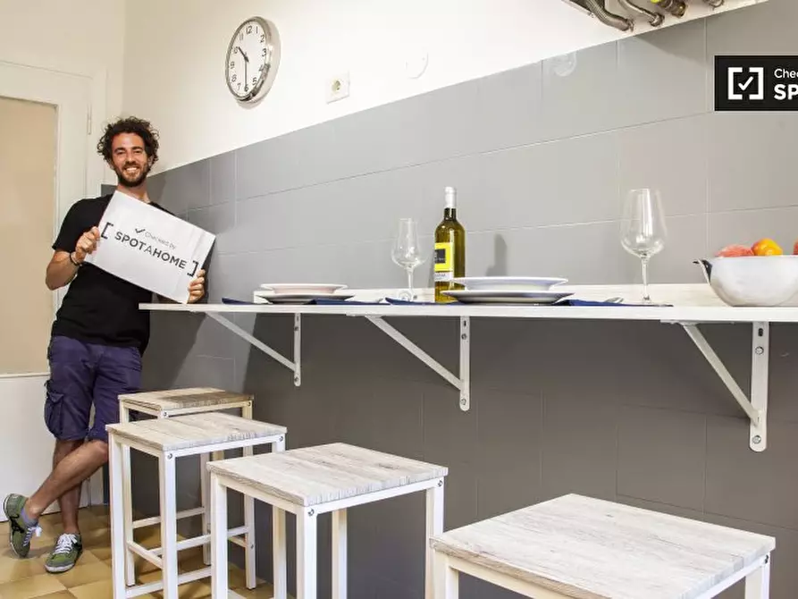 Immagine 8 di Camera condivisa in affitto  in Via degli Opimiani, 00174 Roma RM, Italy a Roma