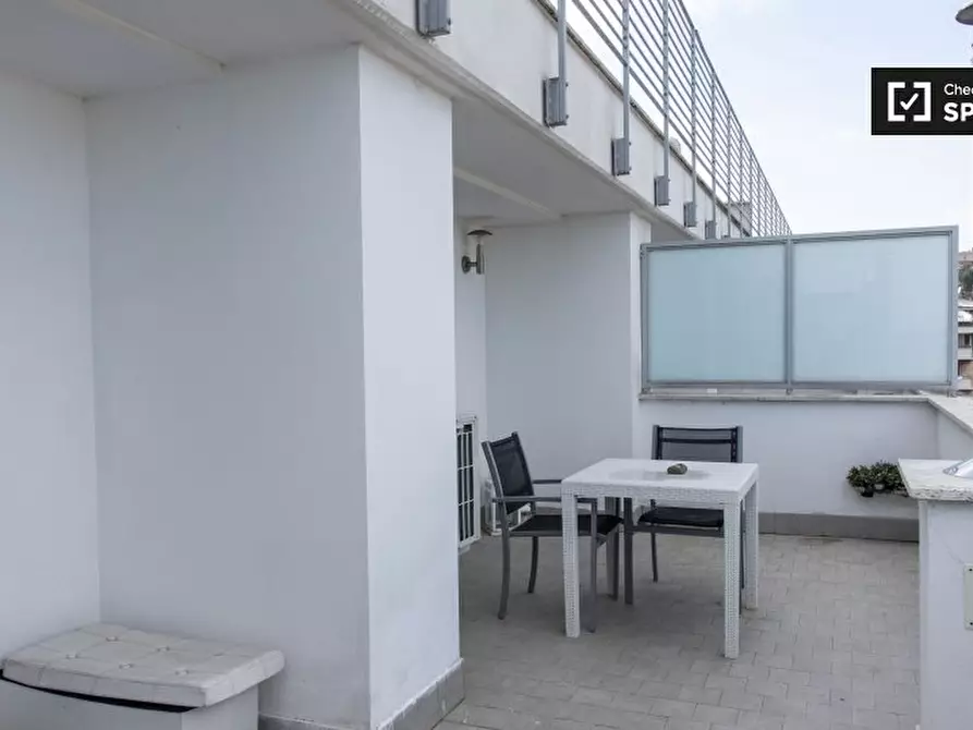 Immagine 8 di Appartamento in affitto  in Via Portuense a Roma