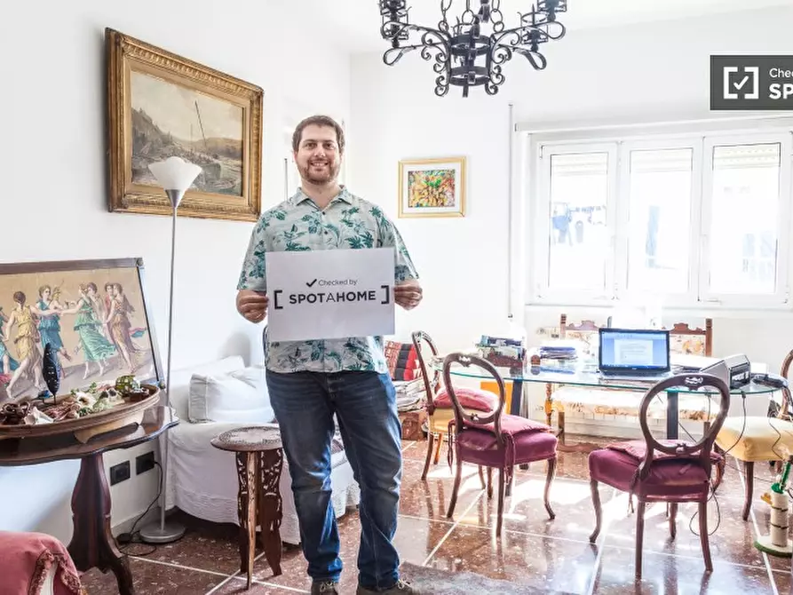 Immagine 17 di Camera condivisa in affitto  in Via Angelo Emo a Roma