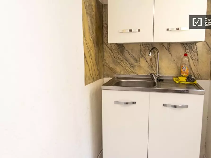 Immagine 13 di Ufficio in affitto  in Via Napoleone III a Roma