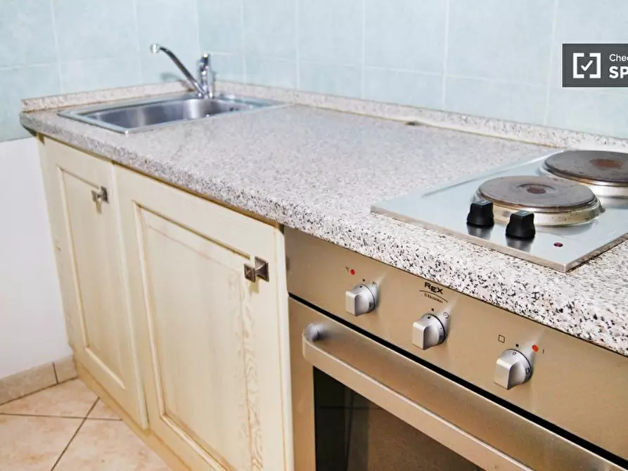 Immagine 4 di Ufficio in affitto  in via avancinio avancini a Milano