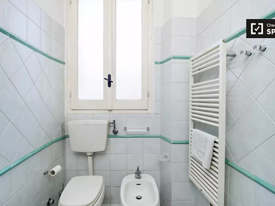 Immagine 12 di Appartamento in affitto  in Via Altaguardia a Milano