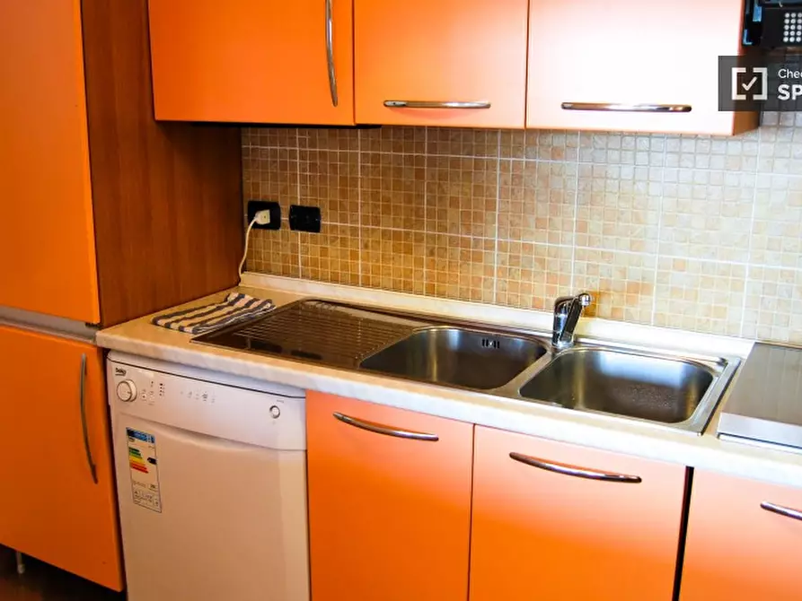 Immagine 10 di Appartamento in affitto  in via Sannio a Milano