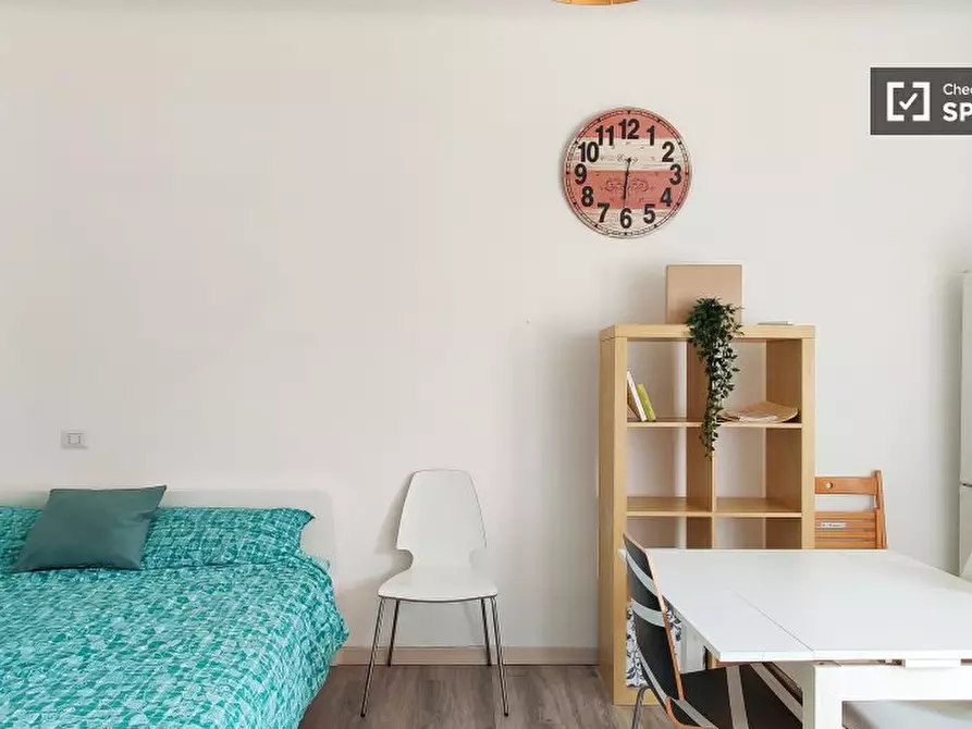 Immagine 8 di Ufficio in affitto  in Via Sibari a Milano