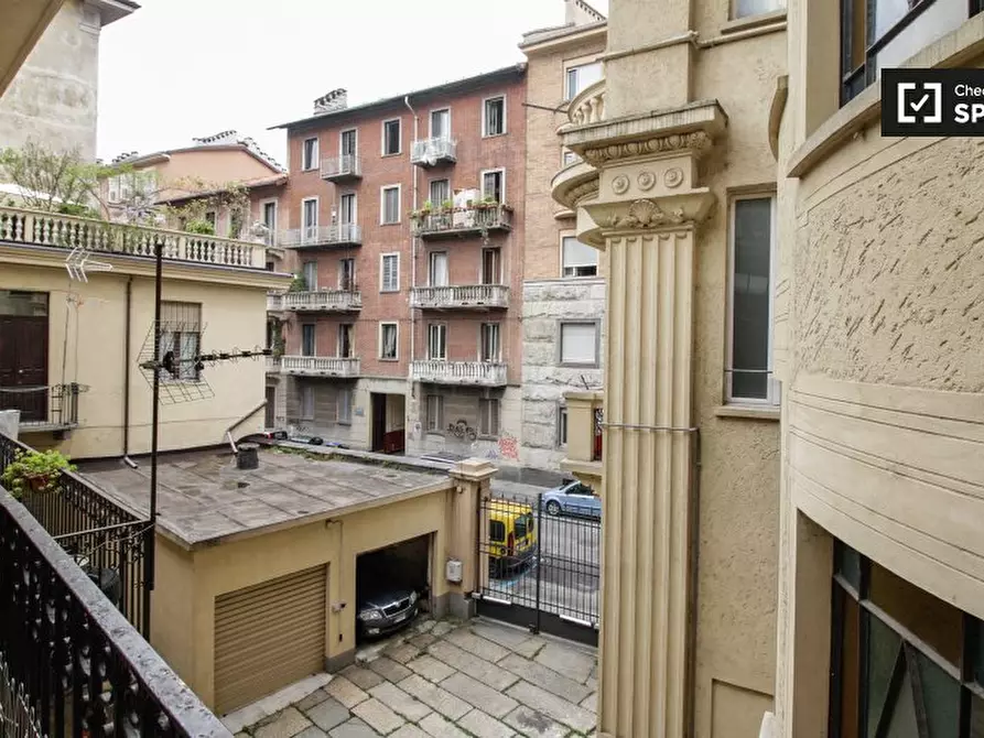 Immagine 15 di Camera condivisa in affitto  in Corso S. Maurizio a Torino