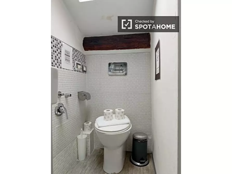 Immagine 12 di Ufficio in affitto  in Via Bramante a Milano