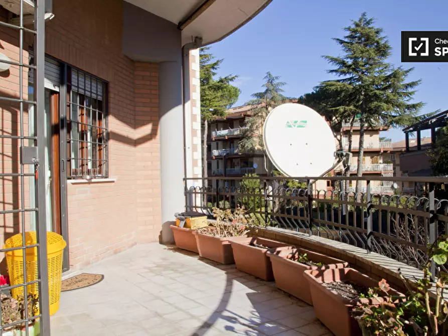 Immagine 10 di Camera condivisa in affitto  in Via Giulio Galli a Roma