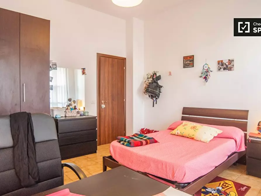 Immagine 18 di Camera condivisa in affitto  in Piazza San Giovanni Bosco a Roma