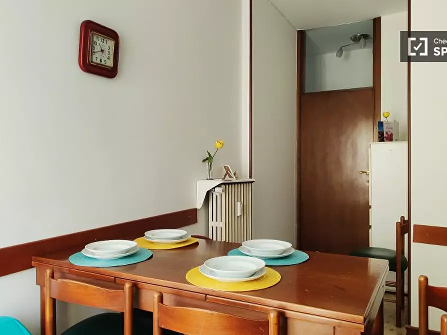 Immagine 12 di Camera condivisa in affitto  in Mauro a Milano