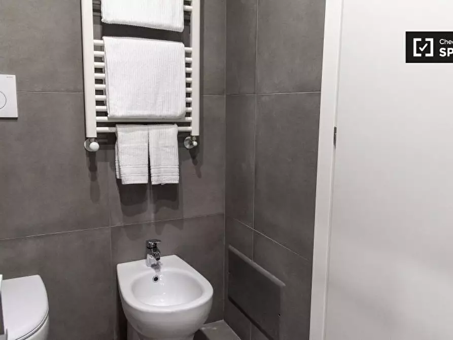 Immagine 6 di Ufficio in affitto  in Via Prenestina a Roma