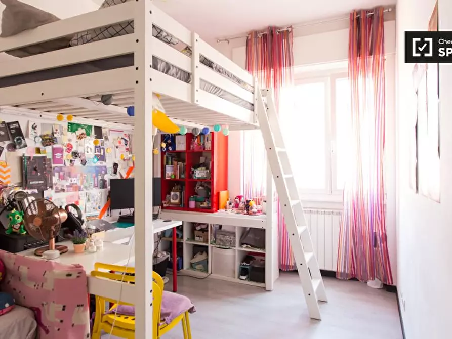 Immagine 3 di Camera condivisa in affitto  in Via degli Imbriani a Milano