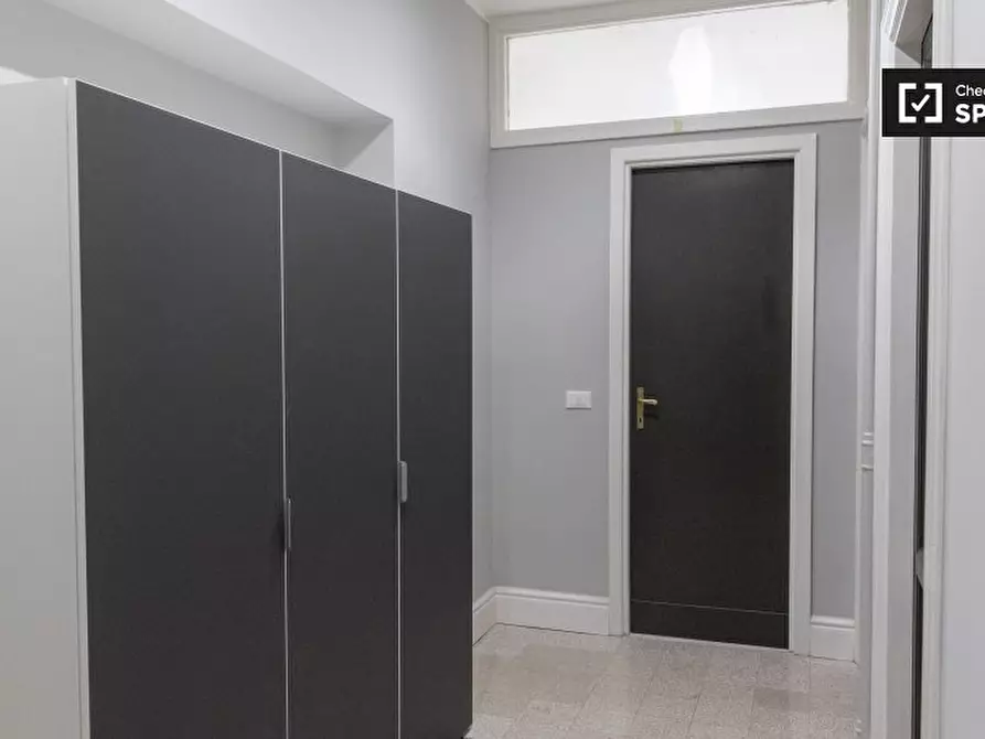 Immagine 18 di Camera condivisa in affitto  in Via Lima a Roma