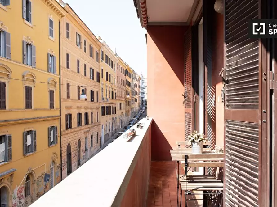 Immagine 6 di Camera condivisa in affitto  in Via dei Campani, 00185 Roma RM, Italy a Roma