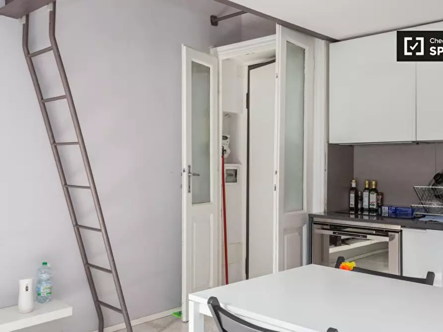 Immagine 2 di Ufficio in affitto  in Via Nino Bixio a Milano