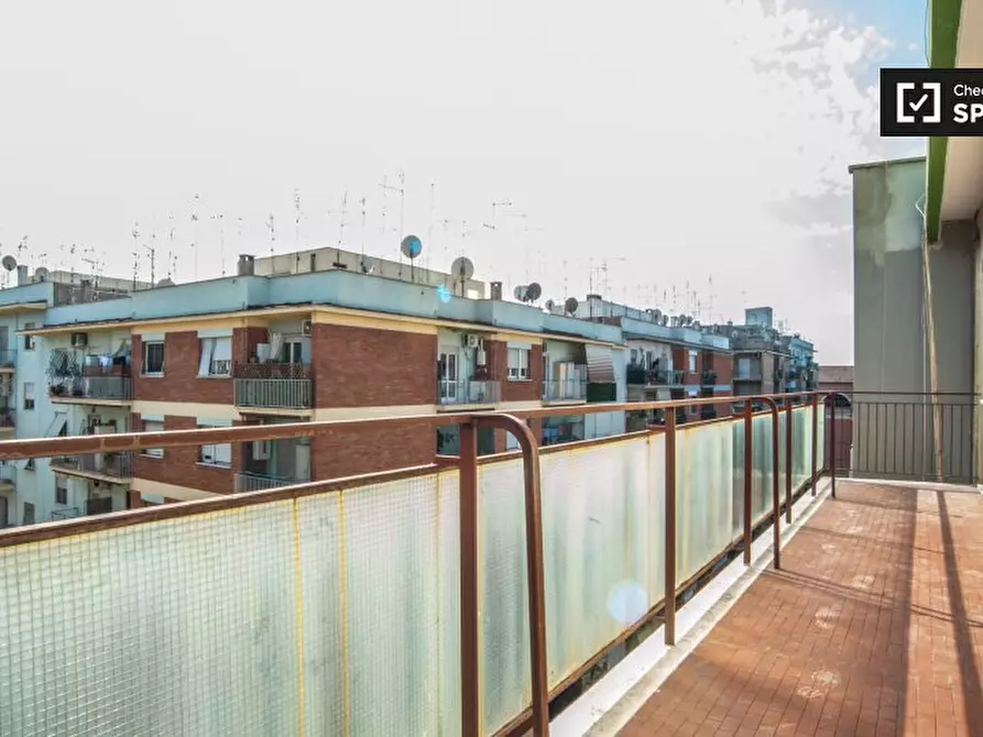 Immagine 17 di Appartamento in affitto  in Via Badia di Cava, 62, 00142 Roma RM, Italy a Roma